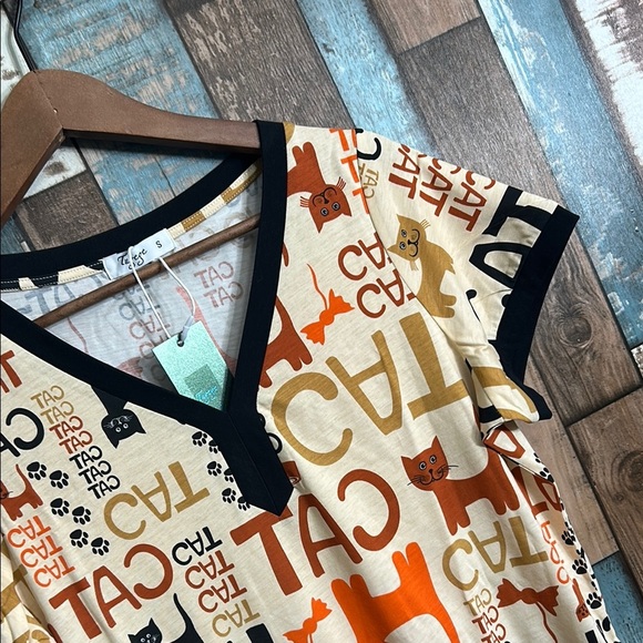 Graphic Print Short Sleeve cat nightgown small - Picture 8 of 16